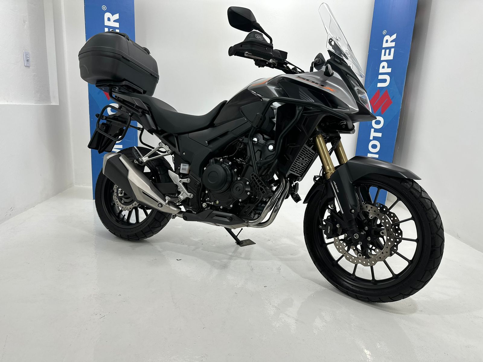 CB 500x